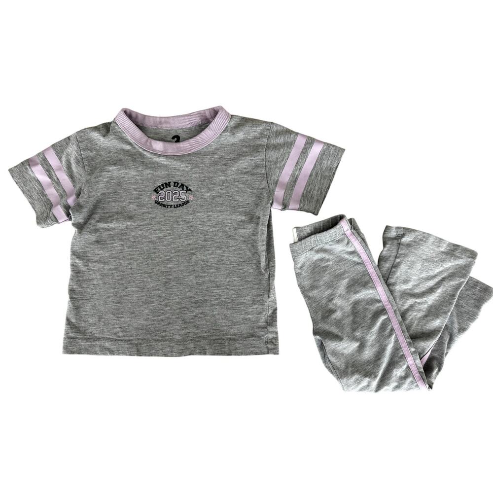 cotton on toddler girl casual set leggings and graphic t-shirt gray and pink